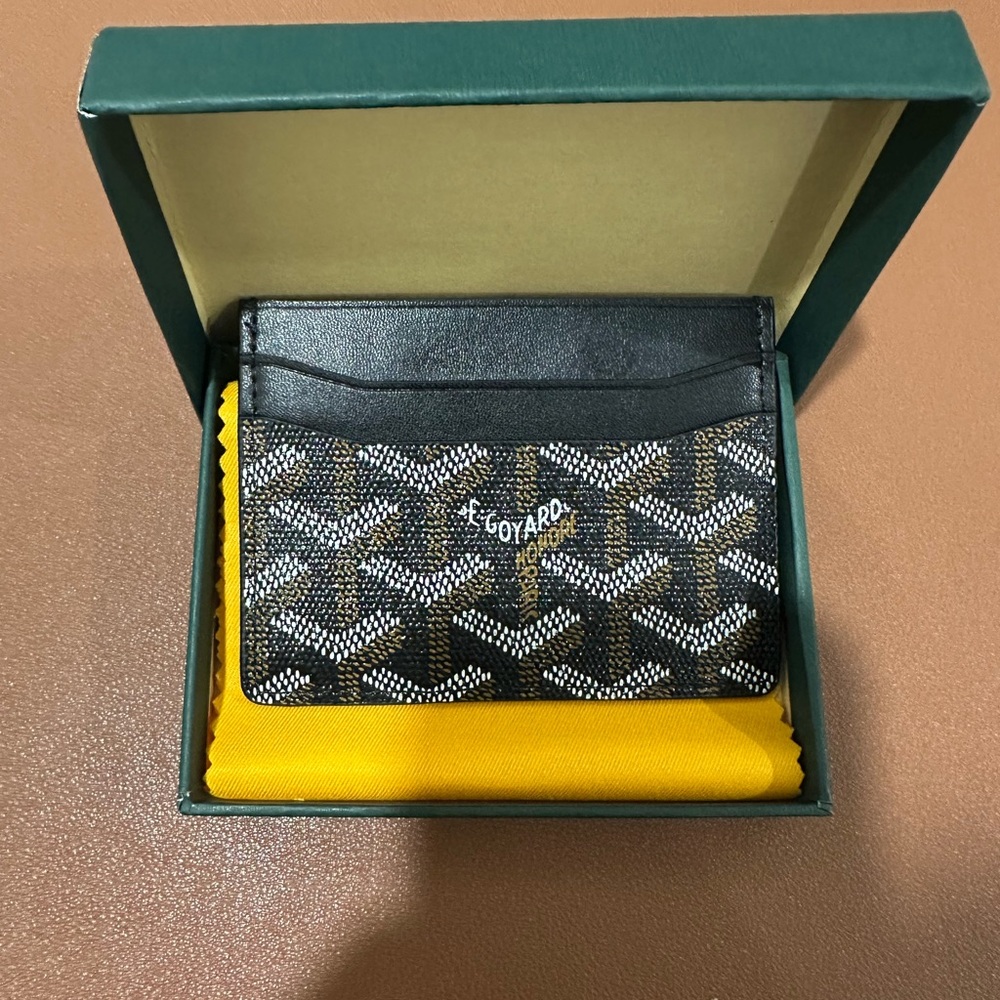 Goyard card holder